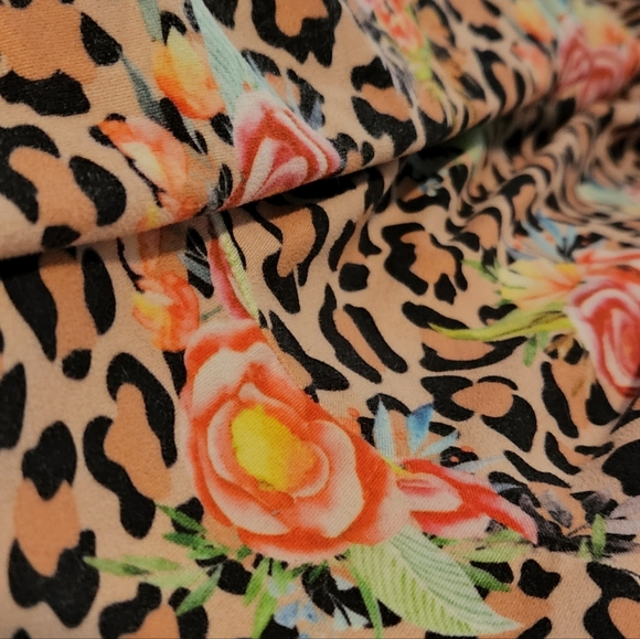 Size 4 Leaopard print and floral twirl dress - Picture 2 of 2